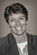 Hrafnhildur Scheving, útfararþjónusta